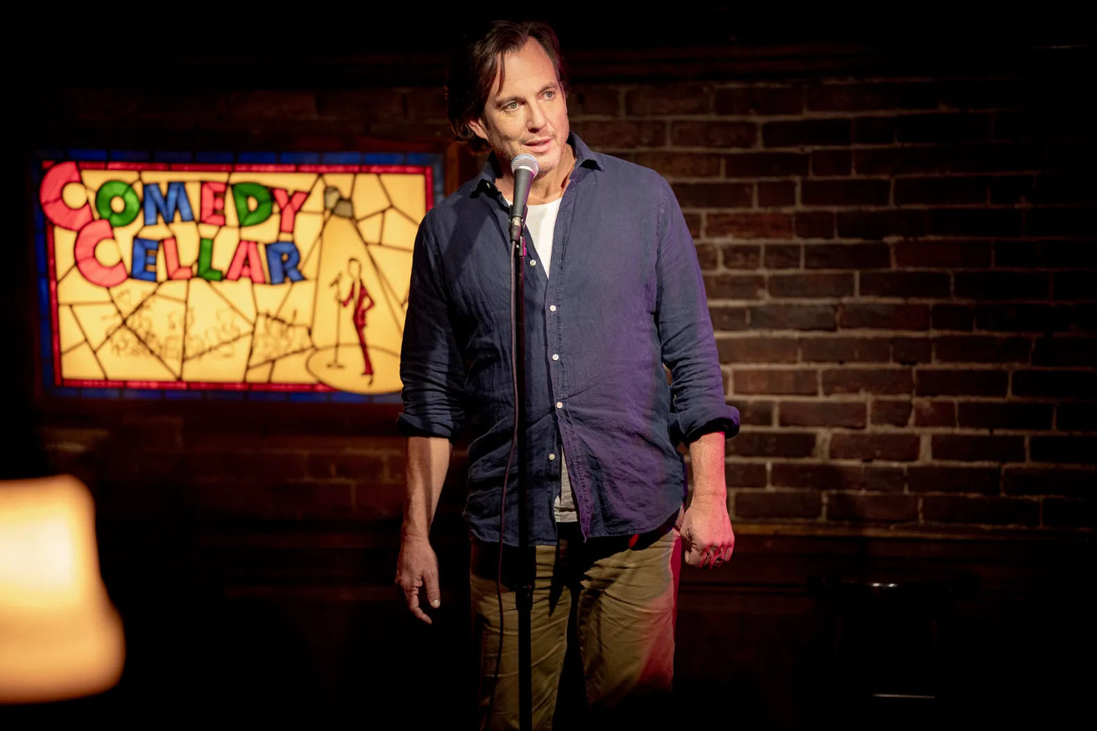 ویل آرنت در سکانسی از فیلم «این روشنه؟»